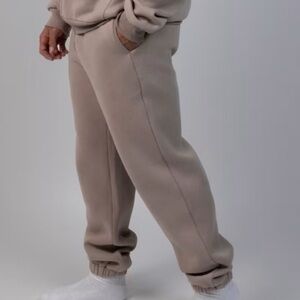Travel Essentials Sweatpants - Bark / MED